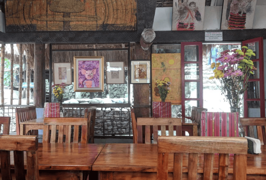 Tam-Awan Village's Café